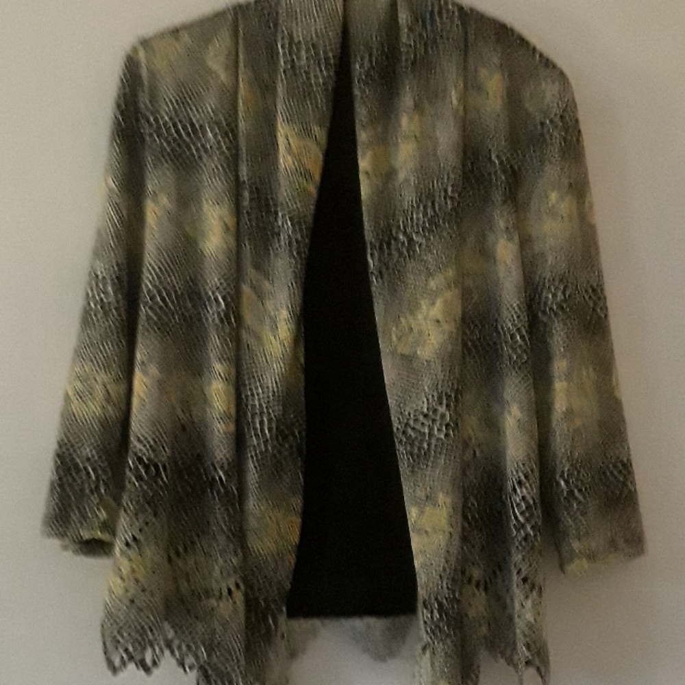 Cardigans - Picture 4 of 4